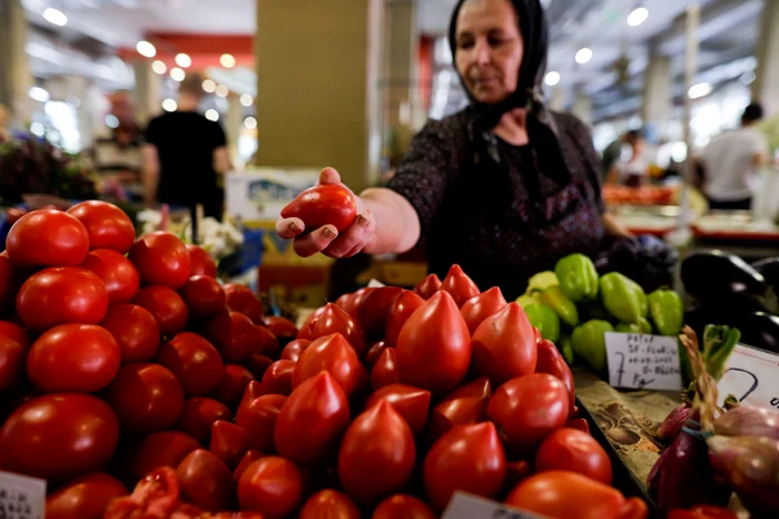 ---------Scumpiri-n-lan-din-cauza-combustibilului-Preul-legumelor-va-crete-considerabil-Un-kilogram-de-roii-costa-n-martie-70-de-lei