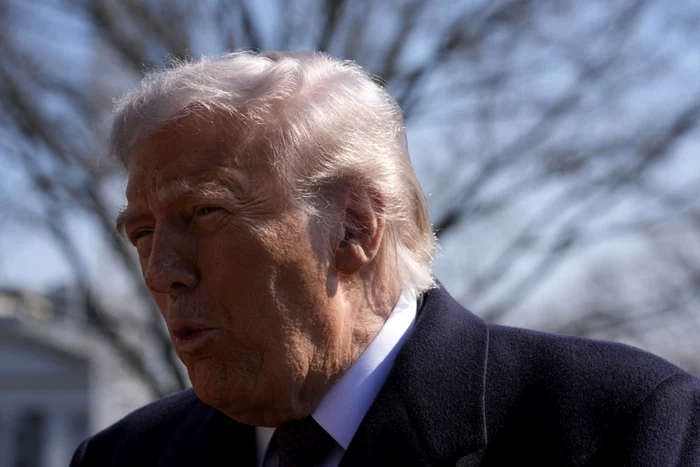 ---------Trump-susine-c-SUA-ar-putea-deschide-uor-Strmtoarea-Ormuz-Putem-lua-petrolul-i-face-o-avere