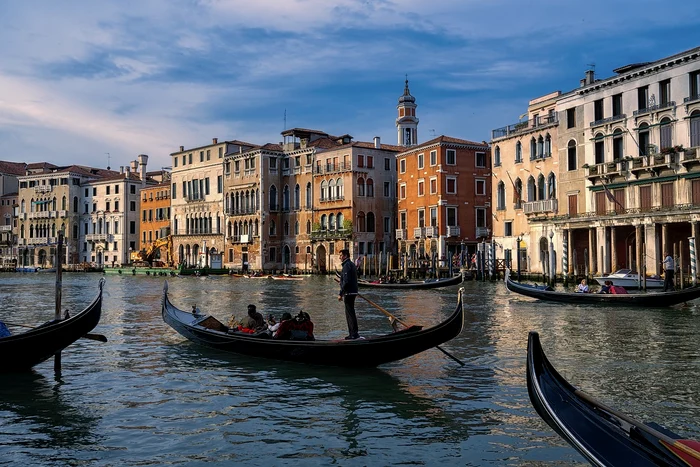 ---------Veneia-reintroduce-taxa-pentru-turiti-cine-pltete-i-ct-cost-accesul-n-ora