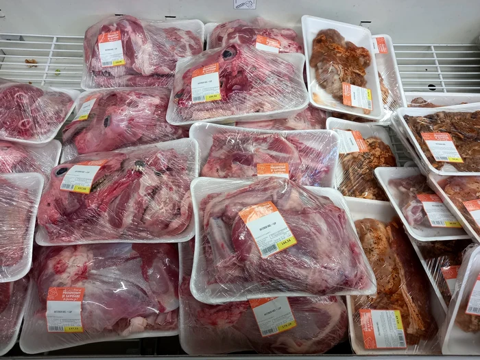 ---------oc-la-raft-nainte-de-Pate-ct-cost-carnea-de-miel-n-2026-i-cum-au-urcat-preurile-pe-lanul-de-producie