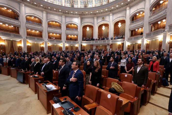 Analiz----------Legea-transparenei-ONG-urilor-i-mparte-pe-romni-Tudorel-Toader-n-cheia-asta-ar-trebui-analizat-tot