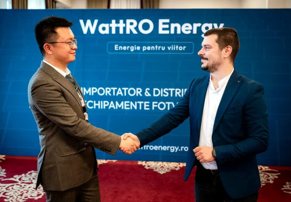 ---------Chisage-ESS-intr-oficial-pe-piaa-din-Romnia-baterii-de-16-kWh-compatibile-cu-orice-invertor-stoc-permanent-n-Bucureti
