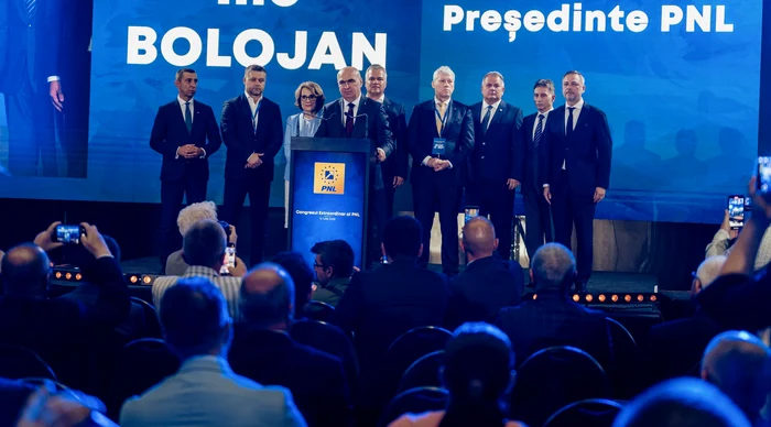 ---------Consultri-la-Cotroceni-cine-face-parte-din-delegaia-PNL-care-merge-la-Nicuor-Dan