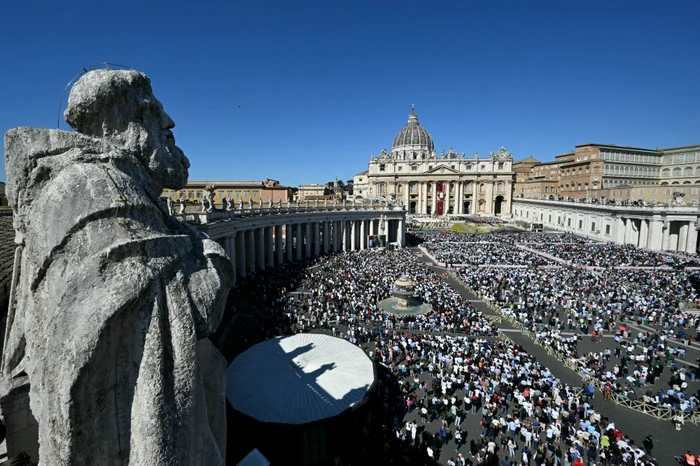 ---------Criz-n-Biserica-Catolic-Vaticanul-i-amenin-cu-excomunicarea-un-grup-catolic-rebel-O-grav-ofens-adus-lui-Dumnezeu