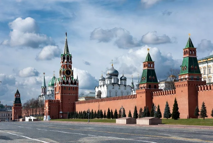 ---------Decizie-oc-la-Kremlin-marul-tradiional-din-9-mai-anulat-la-Moscova-Zelenski-avertizase-c-nu-recomand-participarea-la-parad