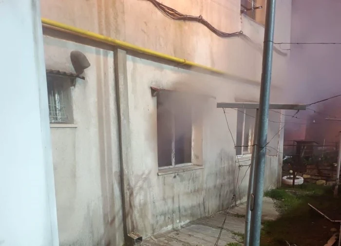 ---------Dou-persoane-mam-i-fiu-au-murit-ntr-un-apartament-din-Tulcea-care-a-luat-foc-Cauza-incendiului