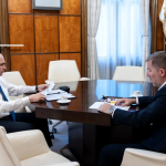 ---------Ilie-Bolojan-ntlnire-cu-efii-de-la-Dacia-Rabla-energie-i-investiii-n-centrul-discuiilor-