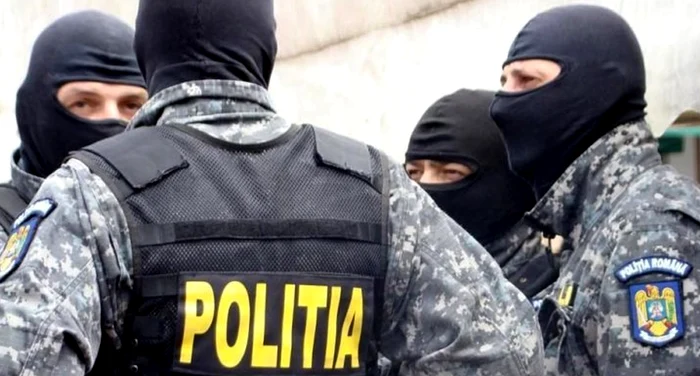---------Intervenie-n-for-n-Neam-Brbat-mpucat-mortal-dup-ce-a-tras-asupra-lupttorilor-SAS-chemai-s-intervin-din-cauza-unor-ameninri