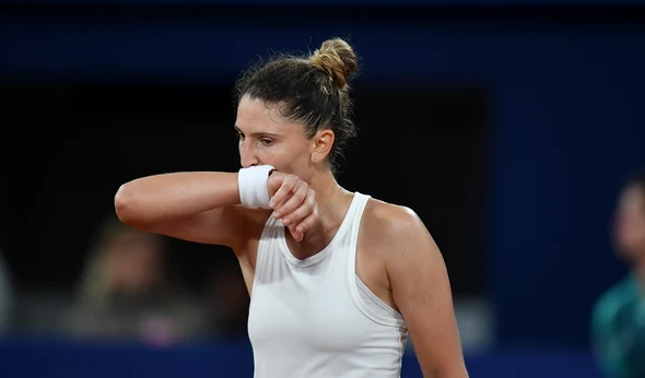 ---------Irina-Begu-a-luptat-ca-o-leoaic-peste-3-ore-dar-aventura-ei-parizian-s-a-terminat-Sportiva-se-ntoarce-acas-cu-o-sum-frumuic