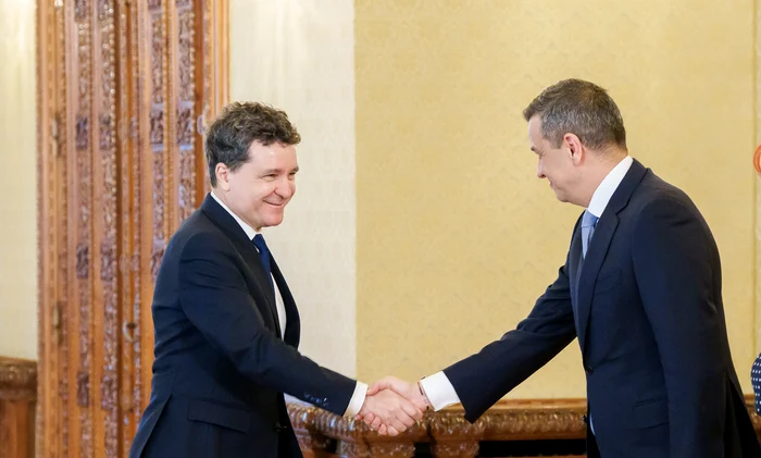 ---------PSD-anun-c-poate-s-strng-o-majoritate-n-Parlament-Ce-i-a-rspuns-Nicuor-Dan-lui-Grindeanu-