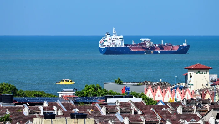 ----------Pe-msur-ce-criza-din-Ormuz-zguduie-lumea-atenia-se-mut-asupra-unui-alt-coridor-maritim-strategic