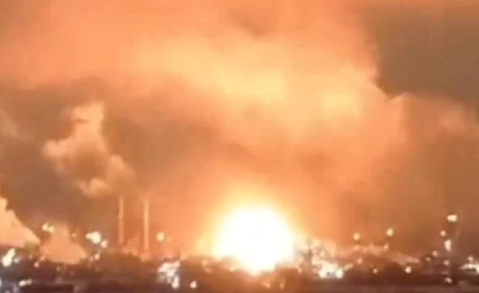 Serii de explozii în Crimeea după un atac nocturn; autorităţile proruse acuză utilizarea rachetelor Storm Shadow