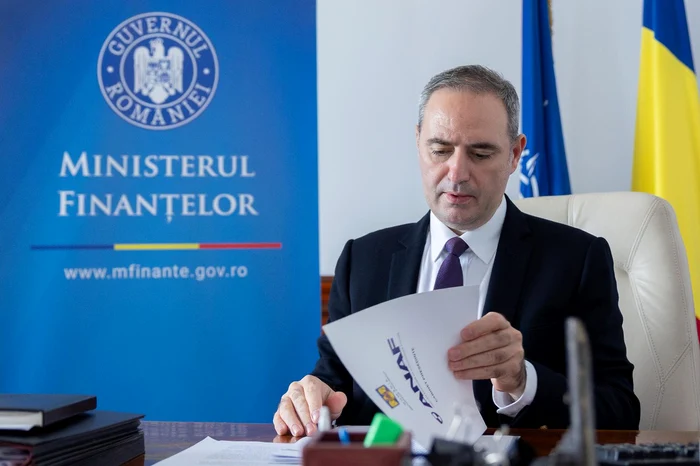 Alexandru Nazare, audiat la DNA ca martor în ancheta privind achizițiile de vaccinuri anti-COVID