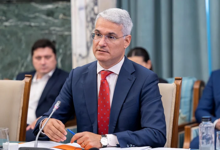 Dragoș Pîslaru: Accept în guvernul condus de Alexandru Nazare doar după consultarea cu Ilie Bolojan