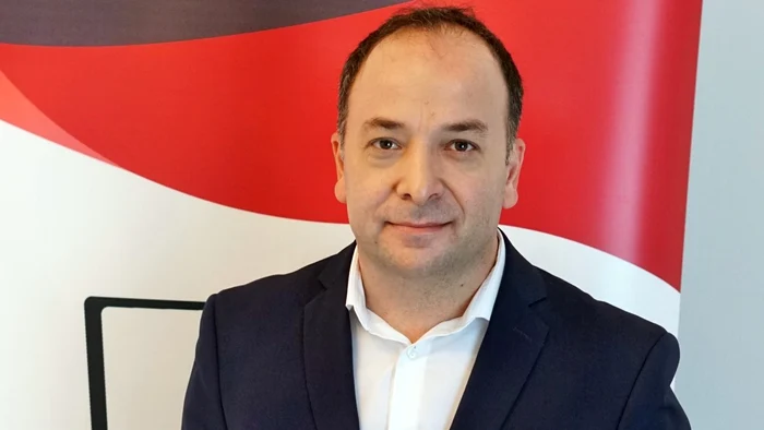 Economist: România în „jocurile foamei” — până la 75.000 de locuri de muncă pot dispărea până la finalul anului