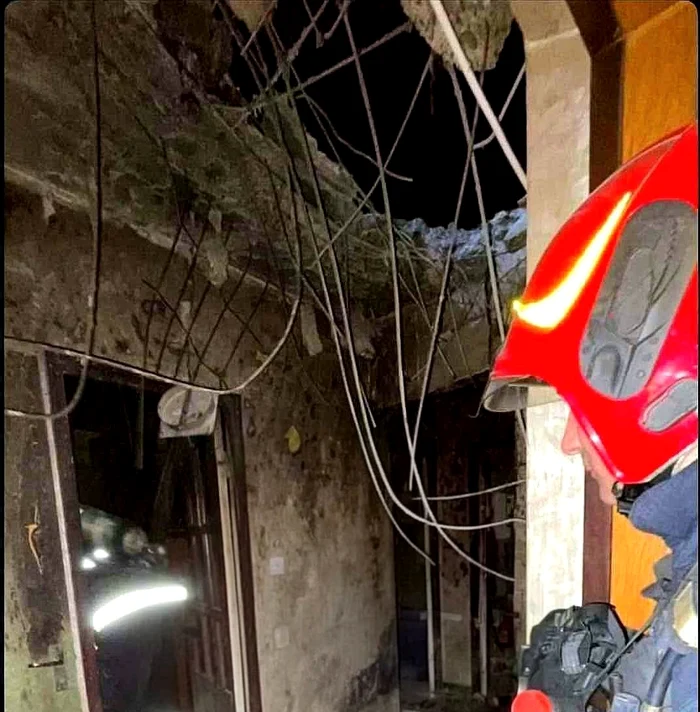 Primarul Galațiului: doar un apartament de la etajul 10 a fost afectat după prăbușirea dronei
