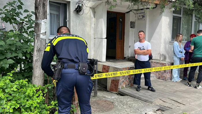 Noi detalii în cazul femeii găsite înjunghiate în Iași: apartamentul nu îi aparținea, primul suspect audiat