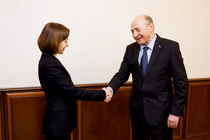 Maia Sandu explică de ce a restabilit acum cetățenia moldovenească a lui Traian Băsescu