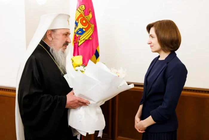 ÎPS Petru s-a retras din fruntea Mitropoliei Basarabiei; ÎPS Teofan, numit locțiitor de Patriarhul Daniel
