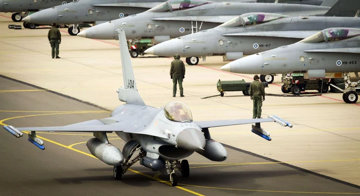 SUA plănuiesc o reducere semnificativă a aeronavelor şi navelor militare alocate NATO în Europa
