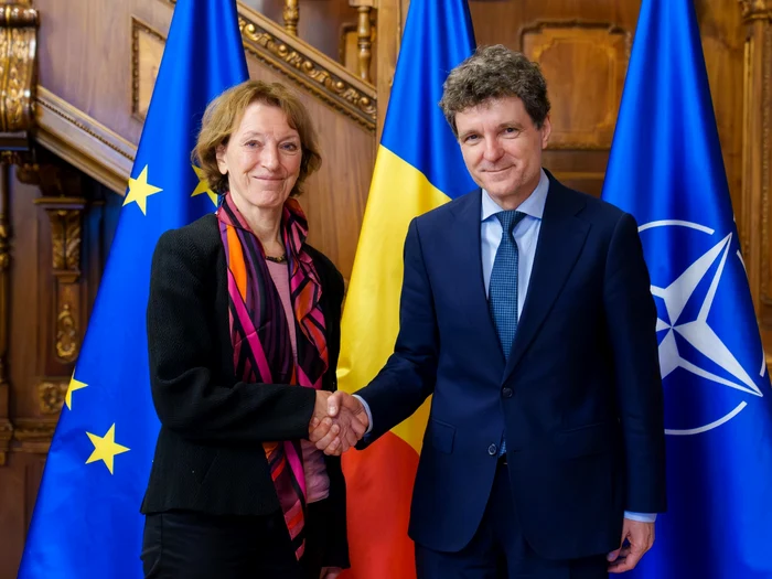 Nicușor Dan și președinta ERC, discuții despre consolidarea cercetării și tehnologiei în România