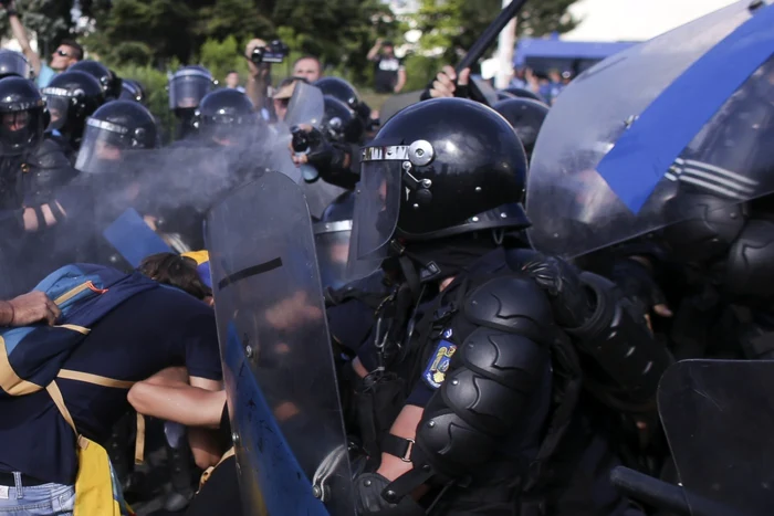 Foștii conducători ai Jandarmeriei, achitați în dosarul intervenției din 10 august 2018 — decizia Tribunalului Militar