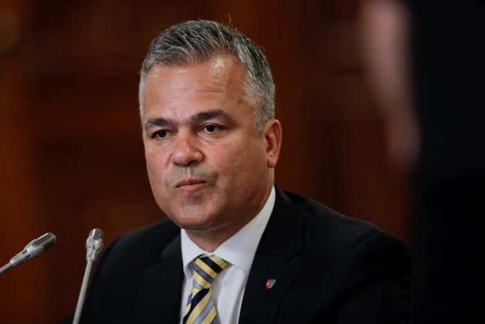 Adrian Veștea refuză să își depună mandatul: „Voi merge mai departe”
