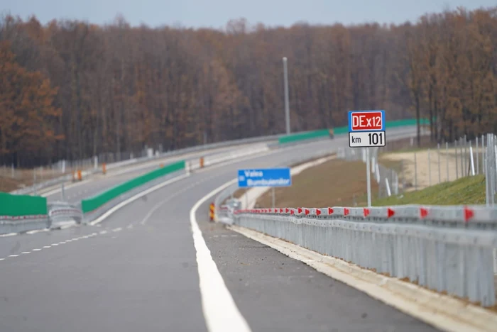 CNAIR majorează standardele pentru drumurile expres: benzi de urgență și alveole la fiecare 1,5–3 km
