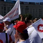 Sanitas amenință cu greva generală după 21 iunie dacă Guvernul nu negociază legea salarizării