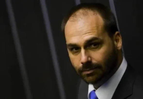 Eduardo Bolsonaro, condamnat la patru ani și două luni de închisoare pentru lobby în favoarea tatălui său