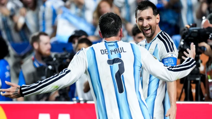Messi încheie seara perfectă: hat-trick și recorduri în victoria Argentinei, 3-0 cu Algeria