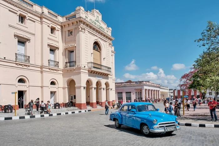 Partidul Comunist din Cuba aprobă reforme economice pentru a atrage investiţii şi a extinde sectorul privat