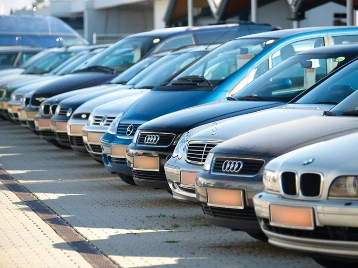 Parlamentul European aprobă reguli stricte pentru proiectarea și reciclarea vehiculelor uzate