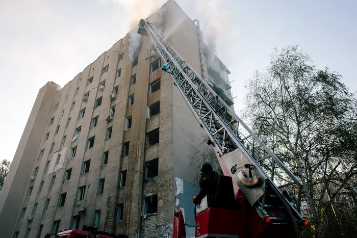 Ucraina evacuează peste 7.000 de civili din regiunea Harkov din cauza avansului trupelor ruse