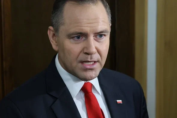 Polonia retrage Ordinul Vulturul Alb acordat lui Zelenski, declanșând un conflict diplomatic cu Ucraina
