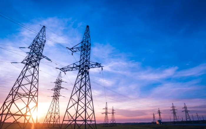 Bruxelles ia în calcul permiterea României de a depăși limitele fiscale din cauza creșterii prețurilor la energie