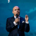 Rareș Bogdan atacă conducerea PNL la Congres: partidul riscă să devină "sluga USR"