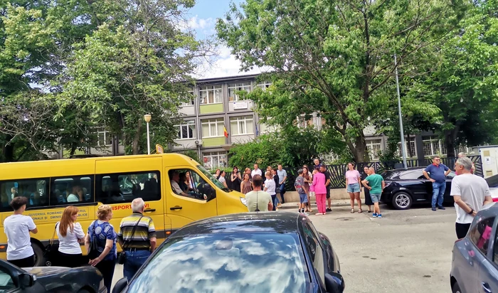 Evaluarea Națională 2026 — proba de Română: subiect echilibrat, dar puține note de 10 estimate de profesori