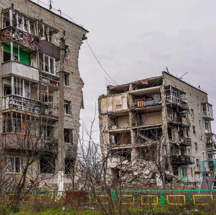 Presiune intensă la Lîman și lupte urbane sângeroase la Kostiantinivka; rușii se retrag de pe peninsula Kinburn