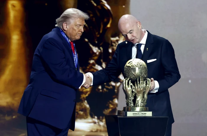 Președintele SUA, Donald Trump, va înmâna trofeul la finala Cupei Mondiale, confirmă șeful FIFA
