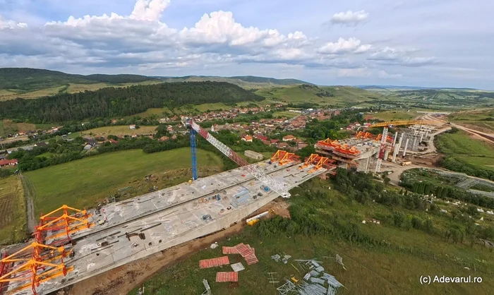 Viaductele mari de pe Autostrada Transilvania, aproape finalizate; deschideri preconizate în 2026