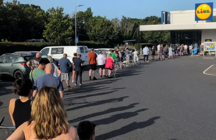 Valul de căldură din M.Britanie stimulează vânzările la Lidl: aparatele de aer condiționat s-au epuizat rapid