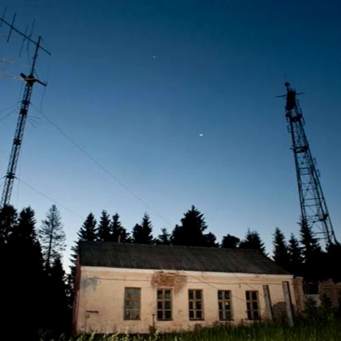 Stația radio misterioasă UVB-76 a Rusiei transmite din nou; experți analizează mesajele codificate