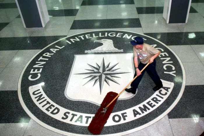 Criză în comunitatea de informații SUA: CIA reduce colaborarea cu biroul directorului național de informații