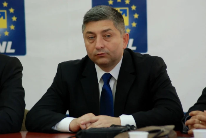 Scandal în PNL: Alin Tișe îl acuză dur pe Ilie Bolojan de „trădare” și de blocarea partidului