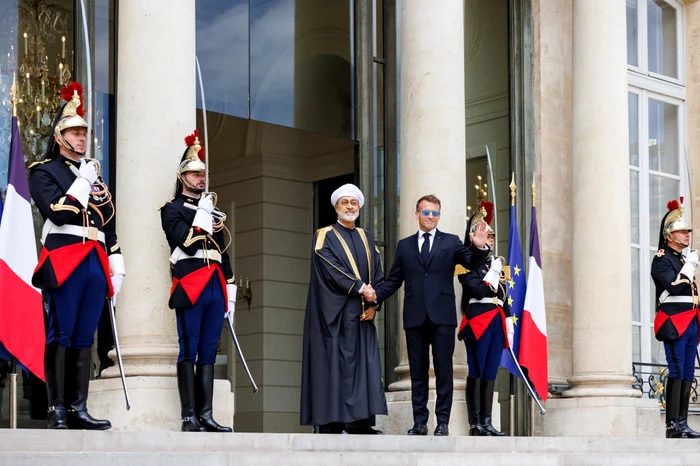 Macron şi sultanul Omanului cer navigaţie liberă şi anunţă cooperare pentru deminare în Strâmtoarea Ormuz