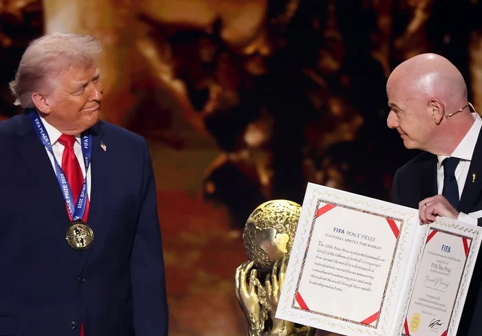 Eurodeputați cer anchetă FIFA după premiul pentru pace acordat lui Trump de Gianni Infantino