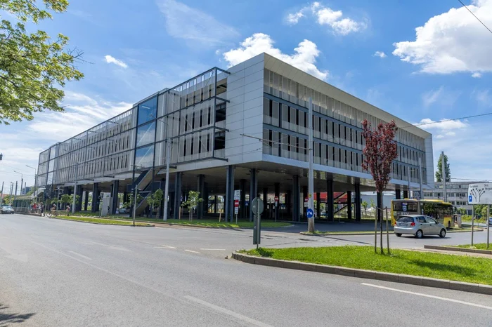 Park&Ride Pantelimon se deschide pe 1 iulie: tarifele și facilitățile parcării construite de PMB