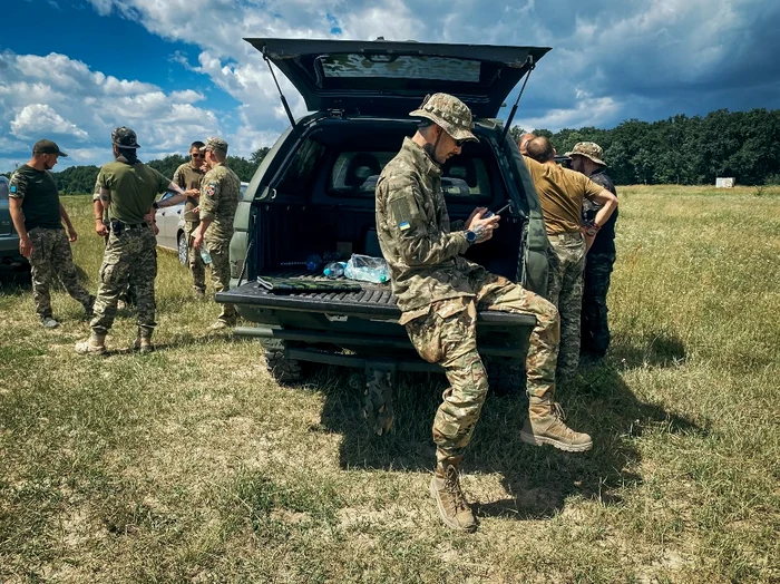Lecțiile războiului din Ucraina pentru NATO: centrele de comandă ale dronelor trebuie mutate și ascunse subteran