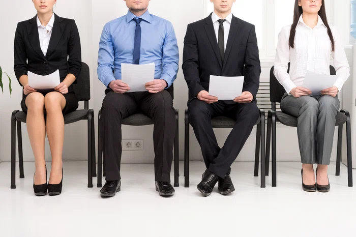 Transparența salarială devine obligatorie în UE: ce schimbări aduce Directiva din 2023